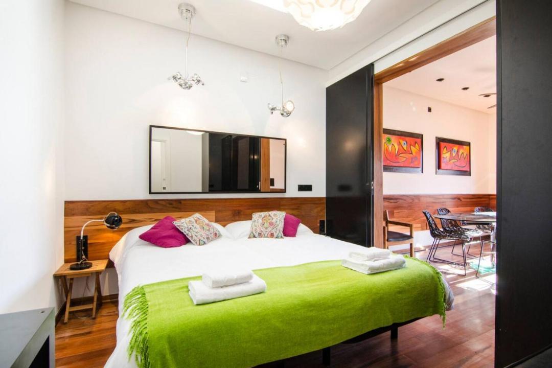 3Bedrooms 2Bathrooms Furnished - Lavapies - Bright マドリード エクステリア 写真
